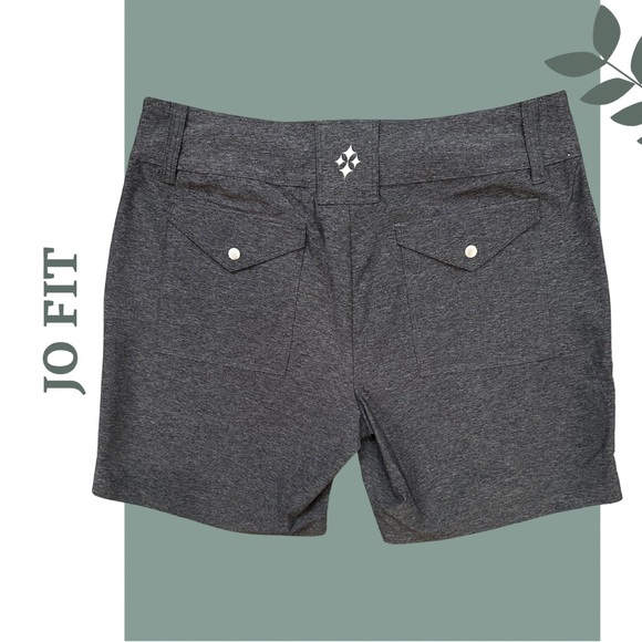 Jofit Women's Everyday Gray Golf Shorts 8” Inseam Front Rear Pockets Size 8 - Picture 2 of 5